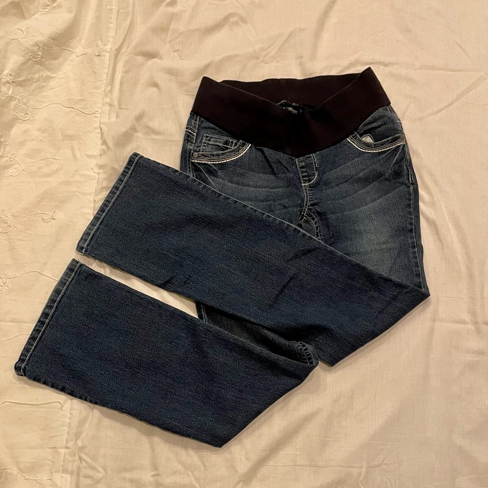 Maternity jeans, bootcut, gently used!